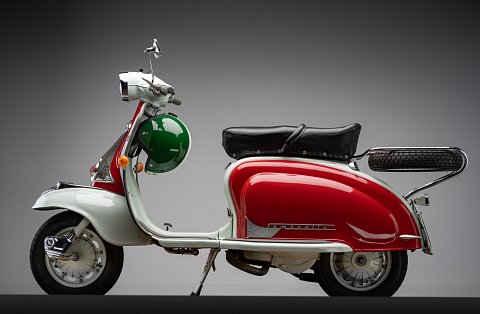 Lambretta-150-LI-grey004.jpg